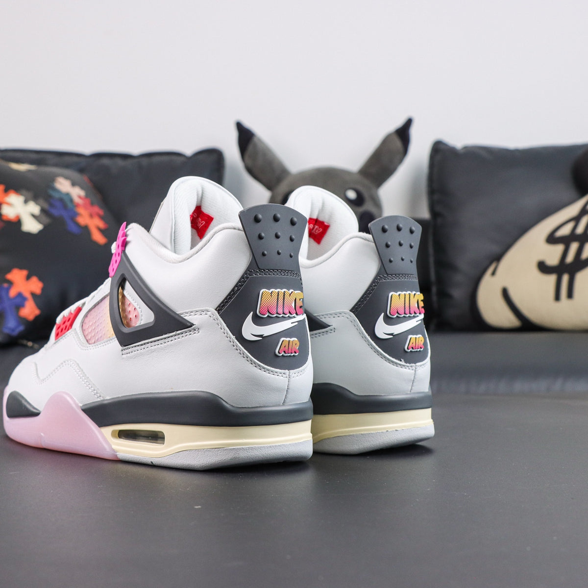 Air Jordan 4 Retro Comic
