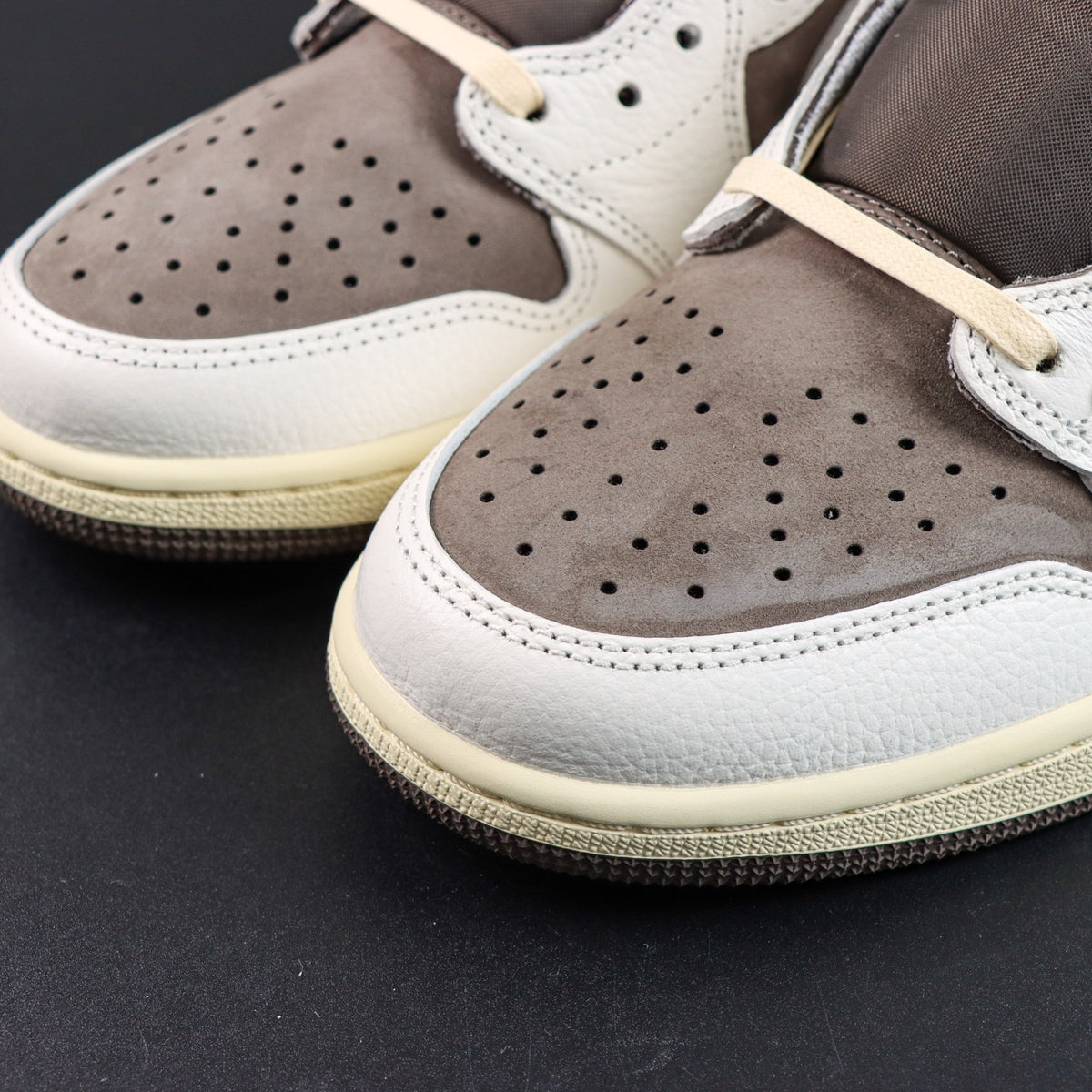Travis Scott x Air Jordan 1 Low OG Reverse Mocha