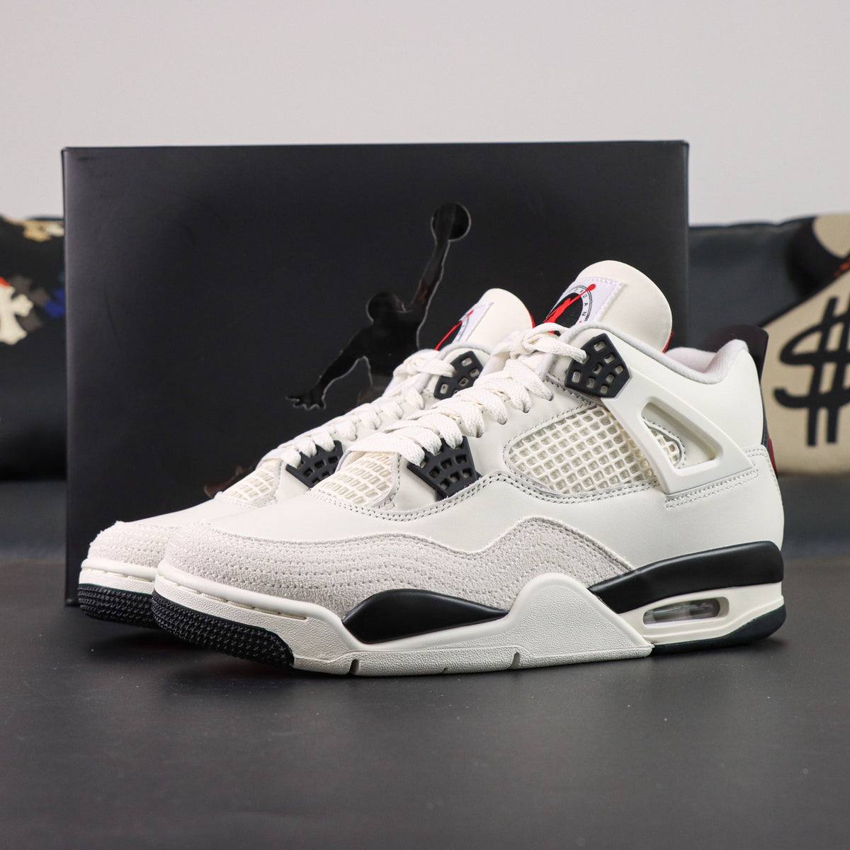 Air Jordan 4 Retro OG Flight Club