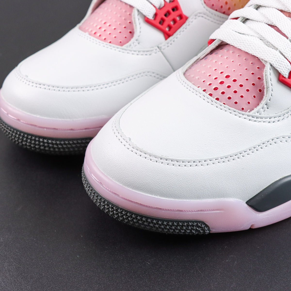 Air Jordan 4 Retro Comic