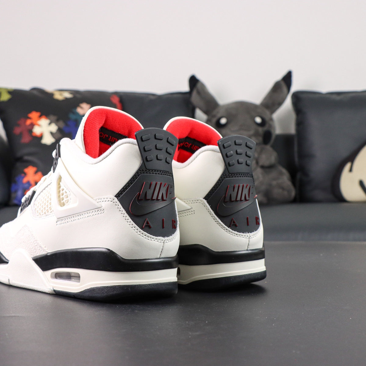 Air Jordan 4 Retro OG Flight Club