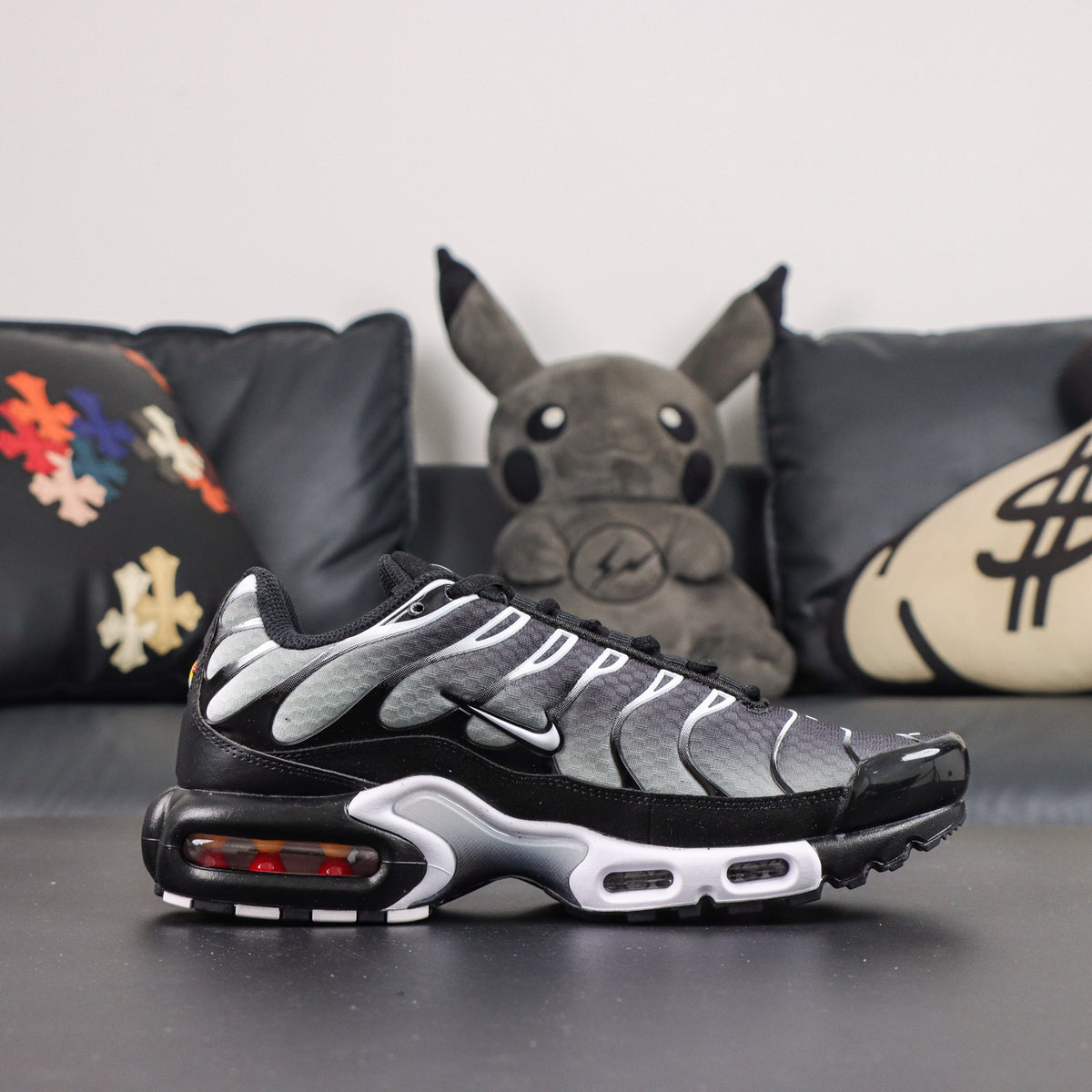 Nike Air Max Plus TN Black Shark