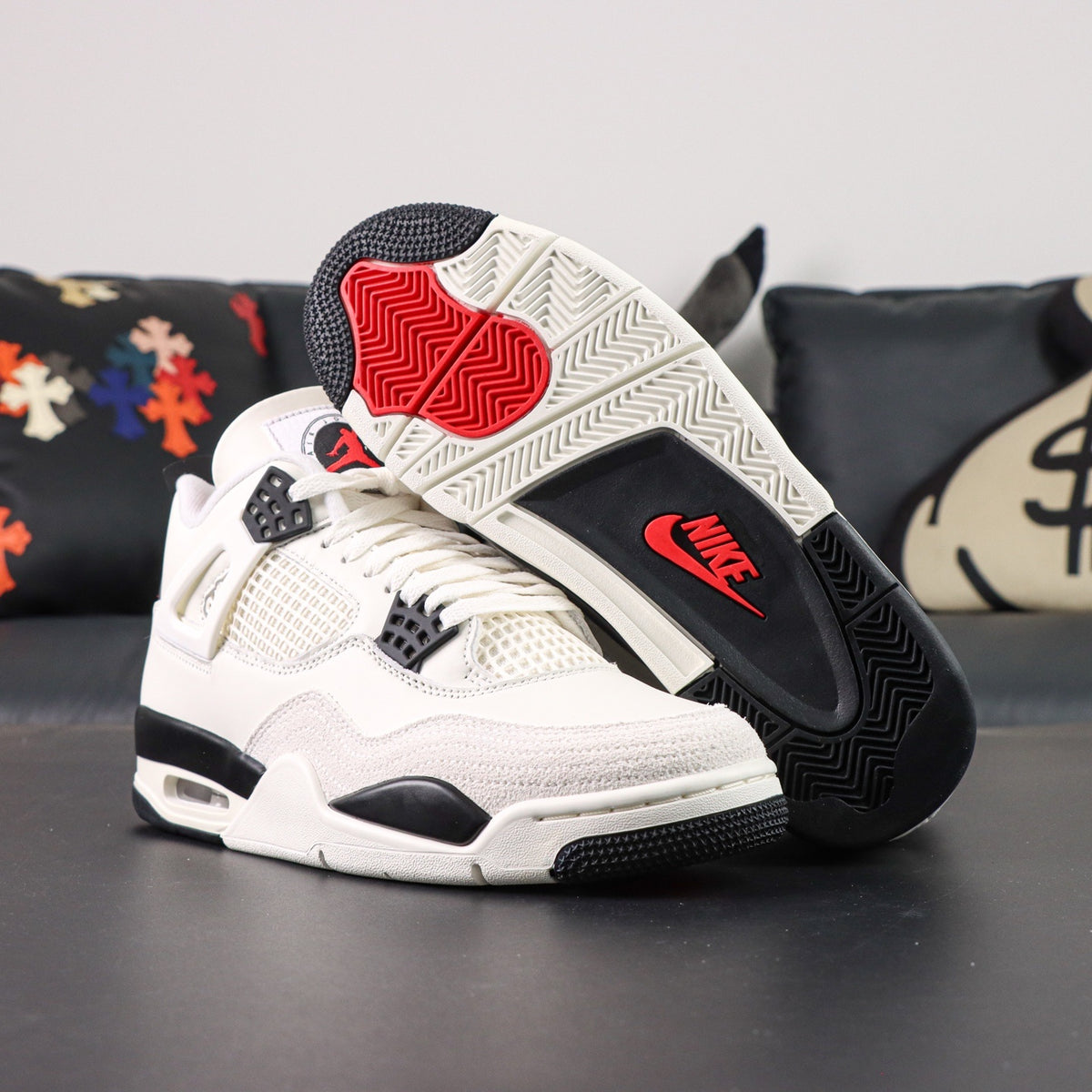 Air Jordan 4 Retro OG Flight Club
