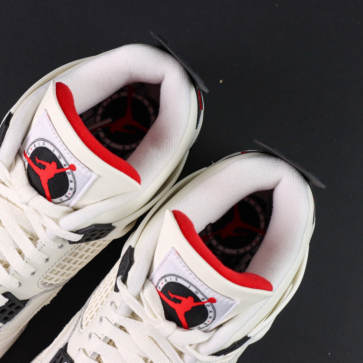 Air Jordan 4 Retro OG Flight Club