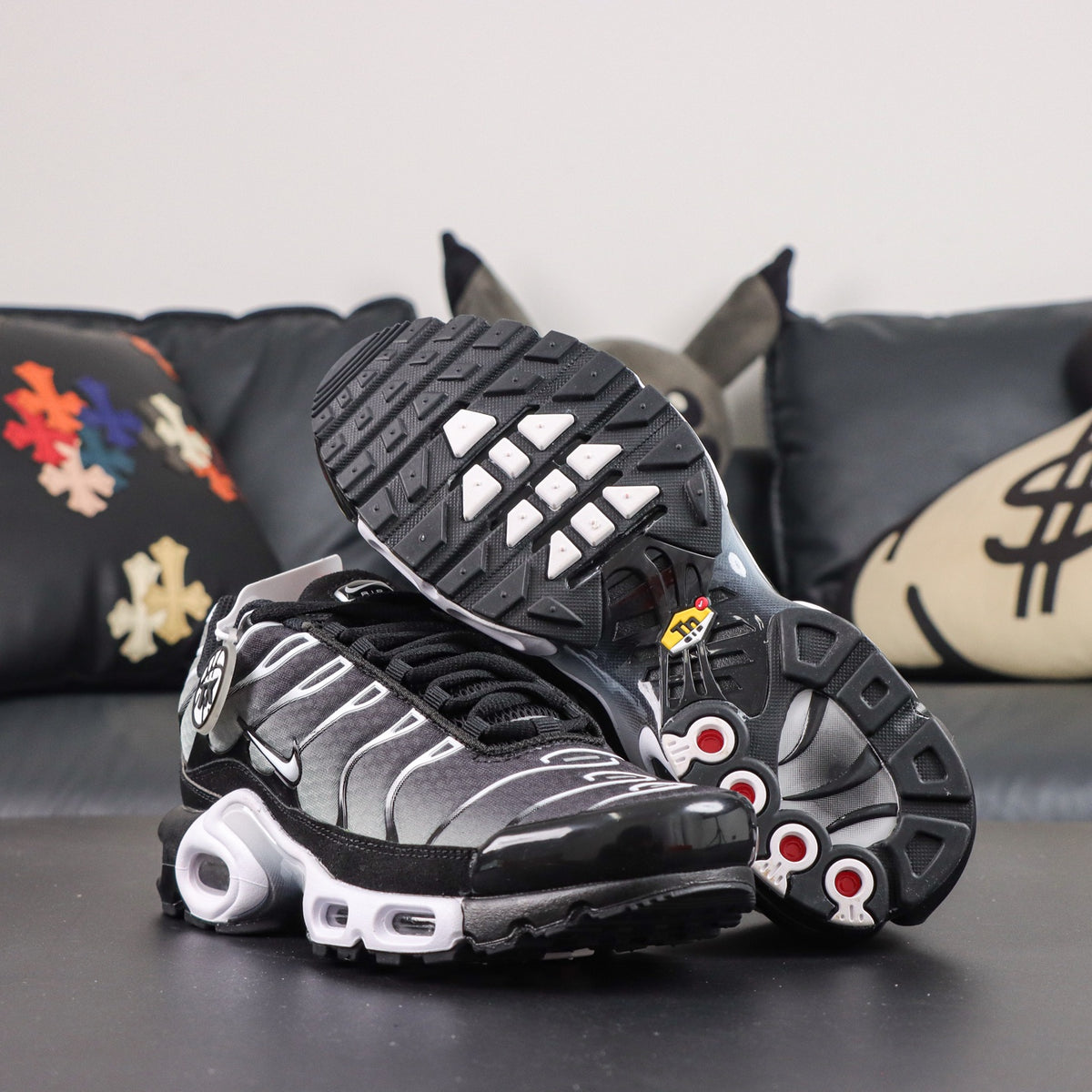 Nike Air Max Plus TN Black Shark