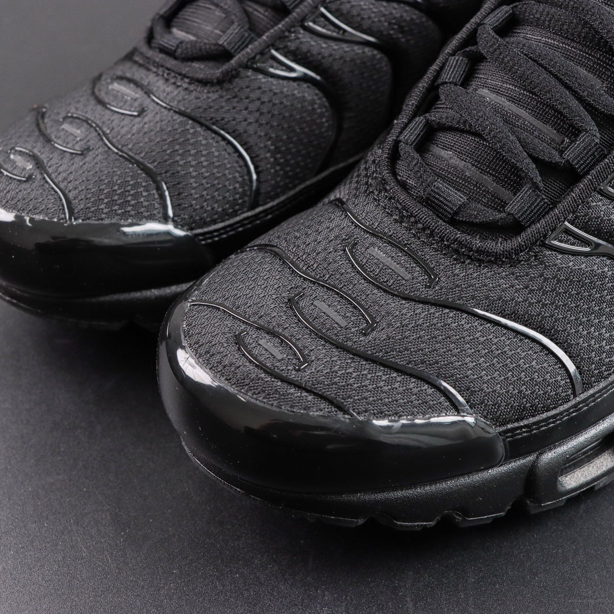 Nike Air Max Plus TN Triple Black