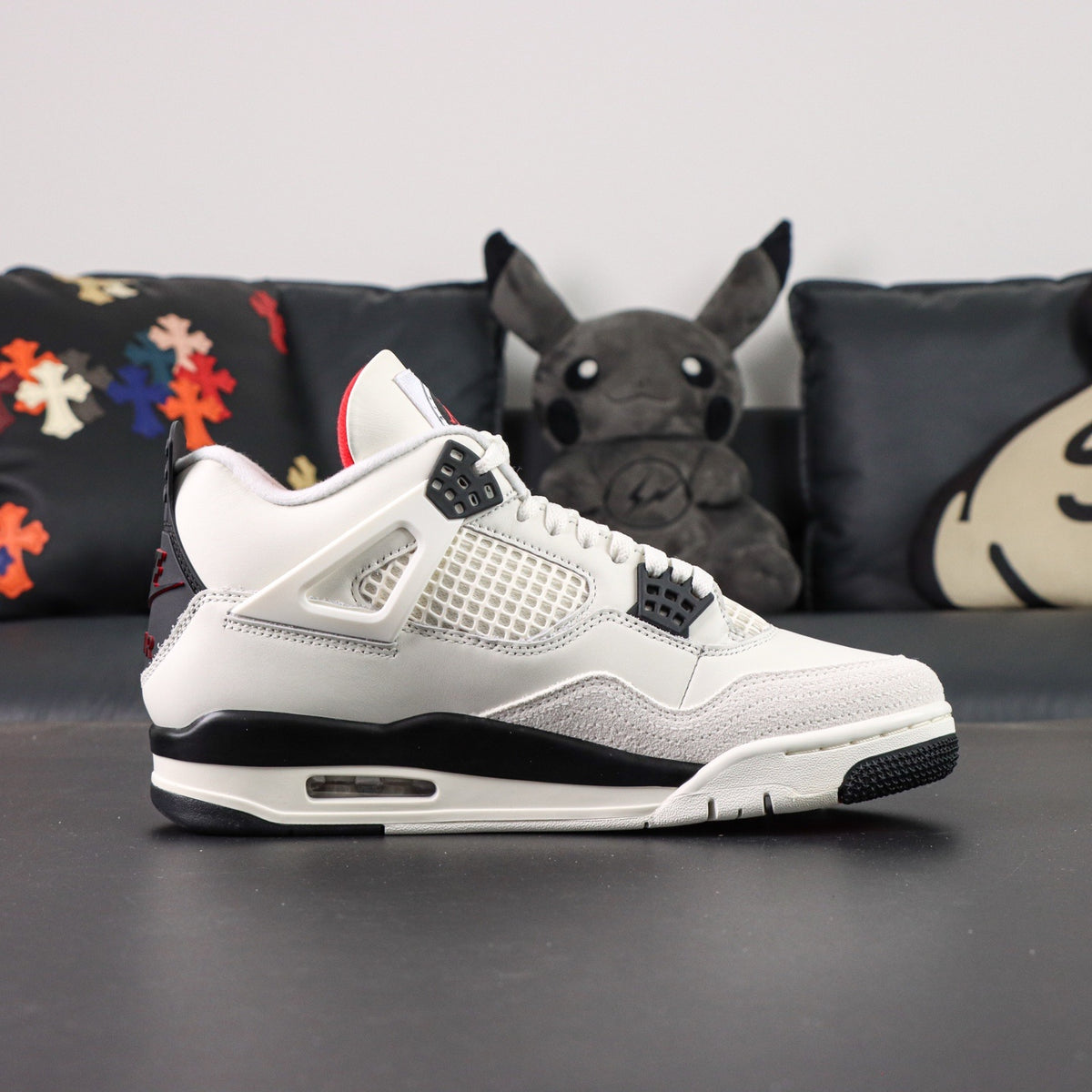 Air Jordan 4 Retro OG Flight Club