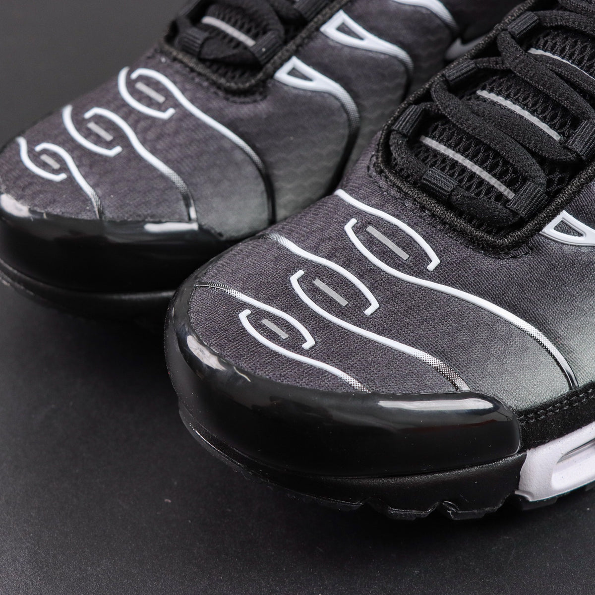 Nike Air Max Plus TN Black Shark