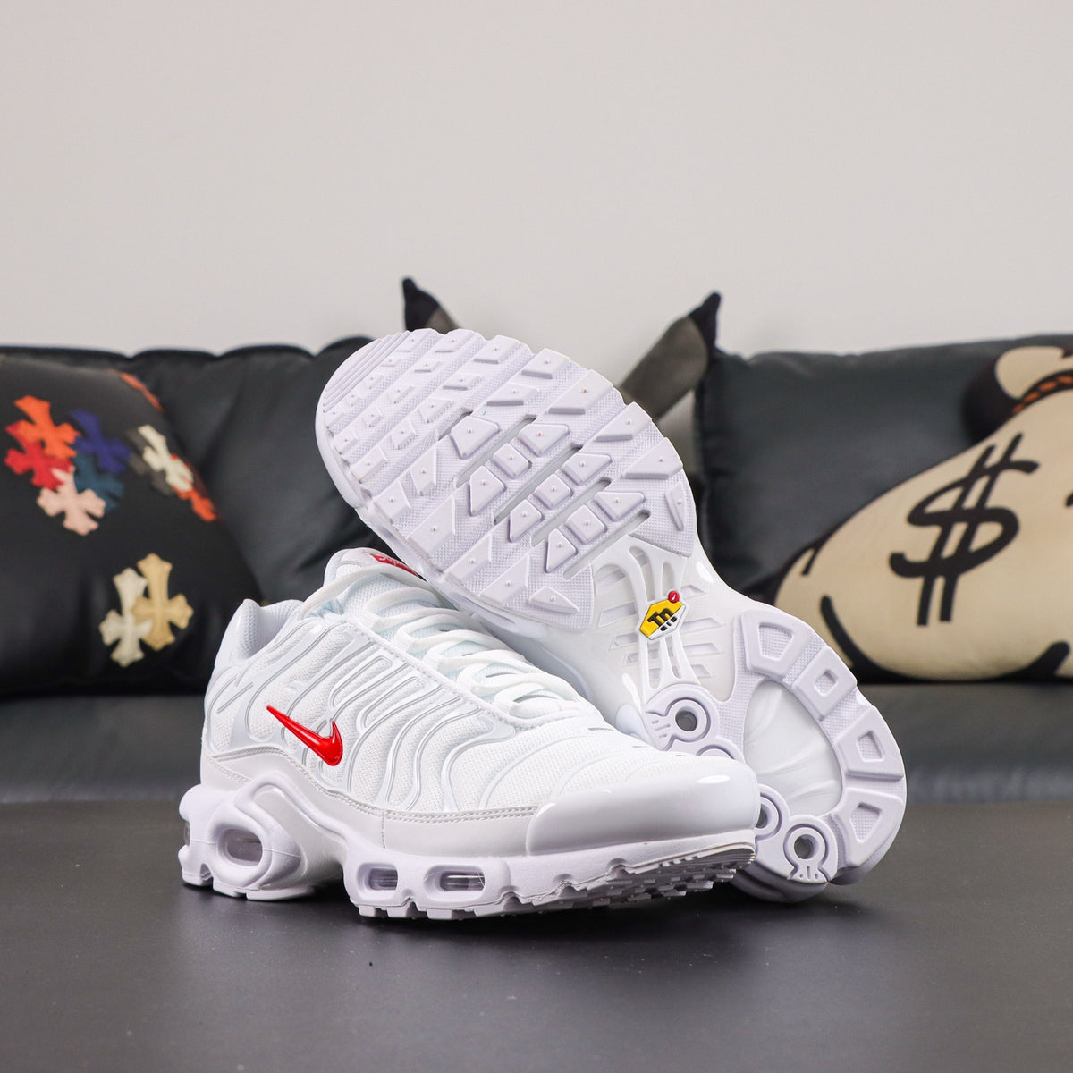 Supreme x Nike Air Max Plus TN White